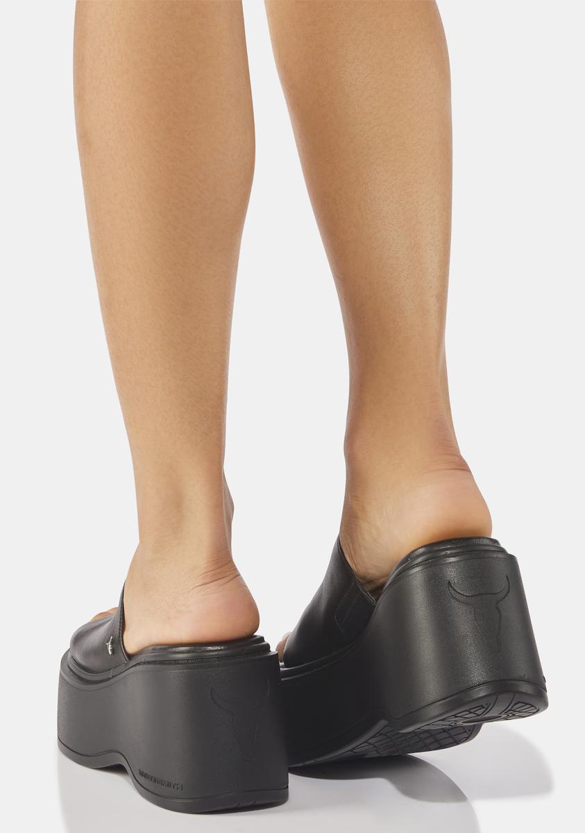 Abandon Black Leather Sandals
