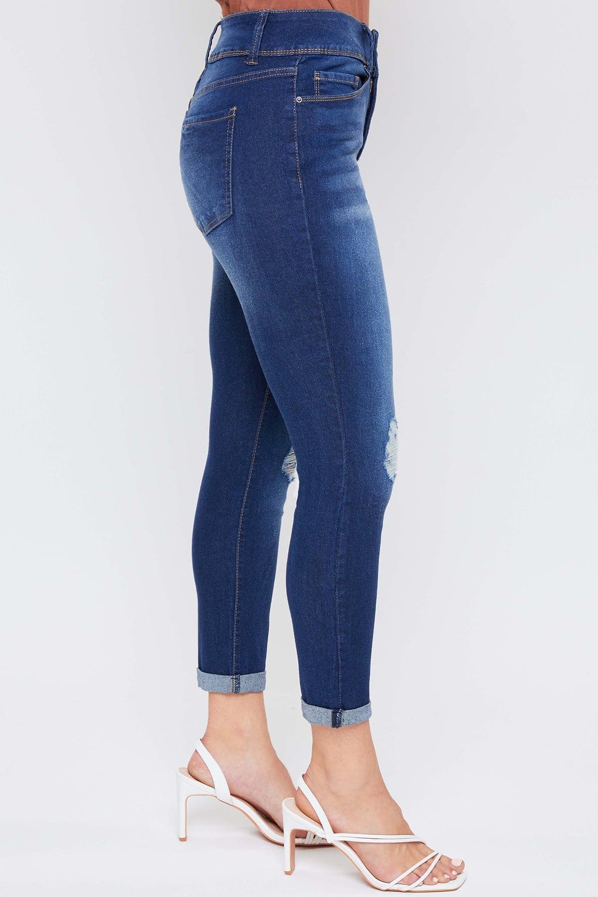 Women's 2-Button Essential Roll Cuff Ankle Jeans