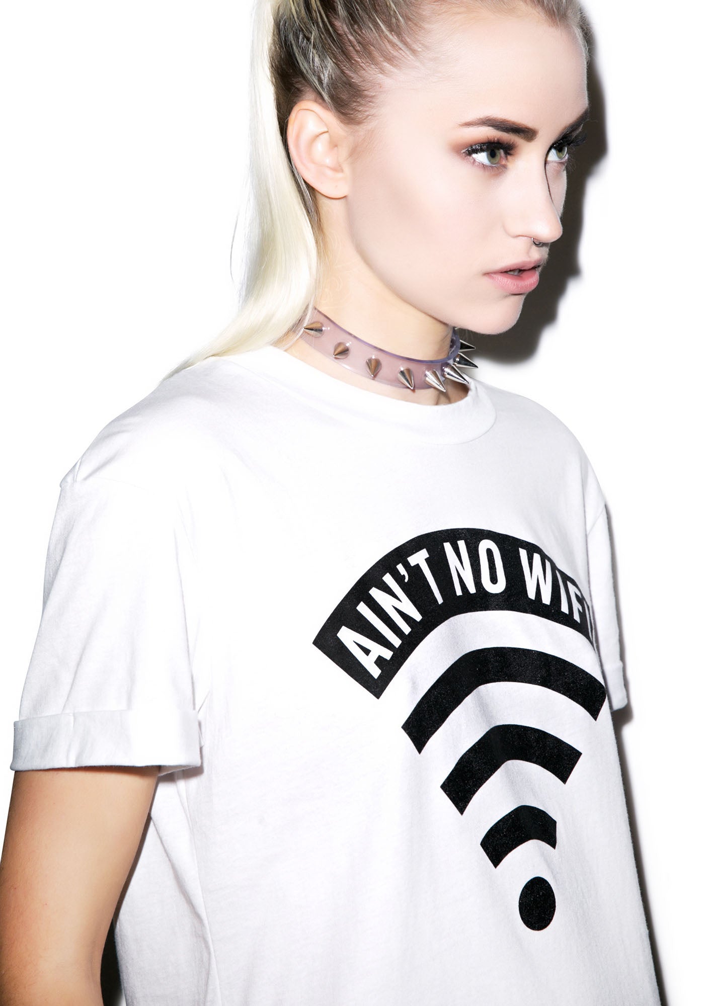 Aint No Wifi Crop Tee