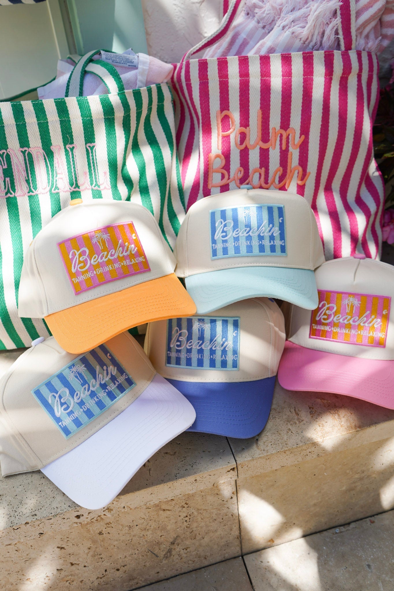 Beachin' - Vintage Trucker Hat