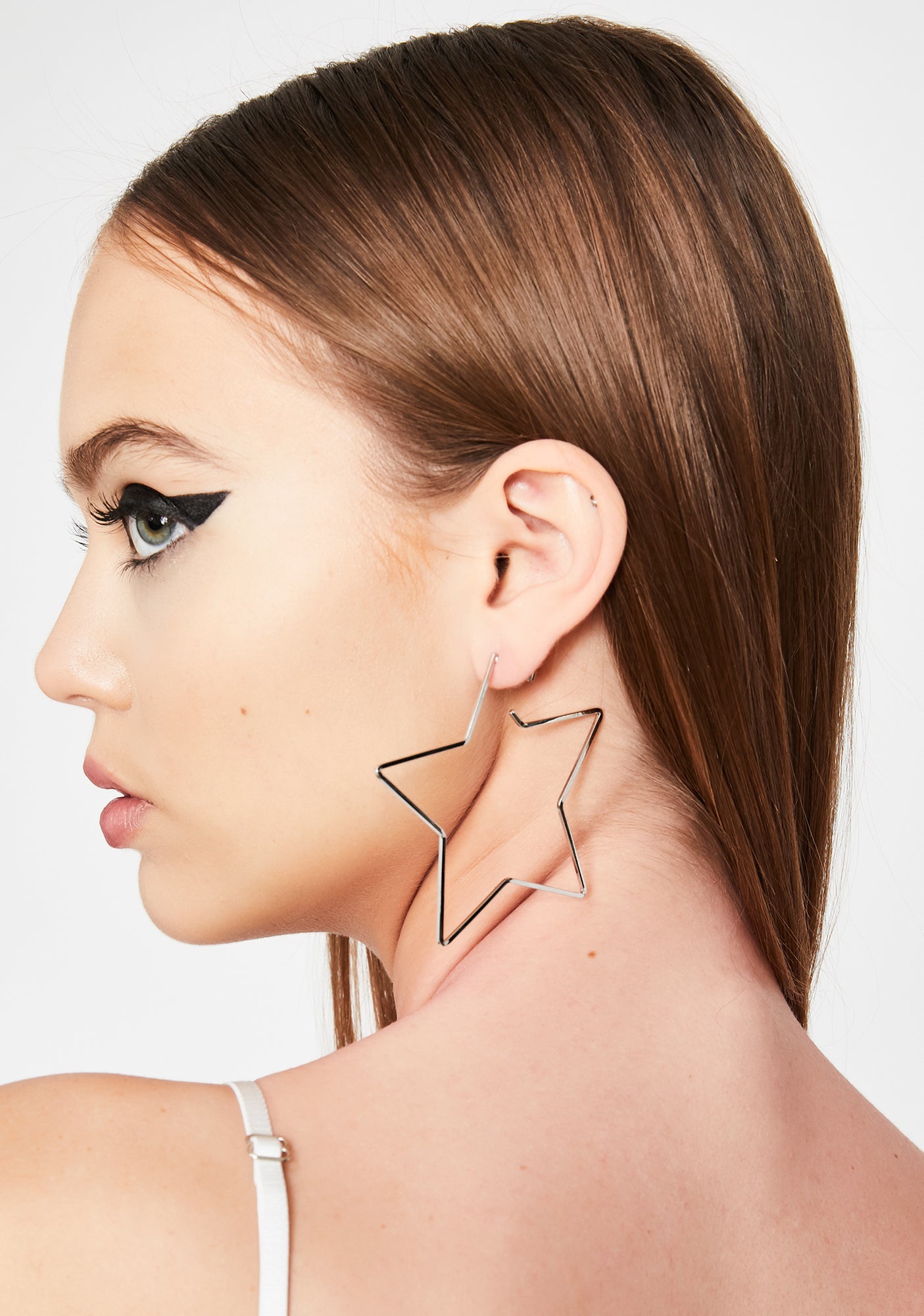 Almost Famous Star Earrings