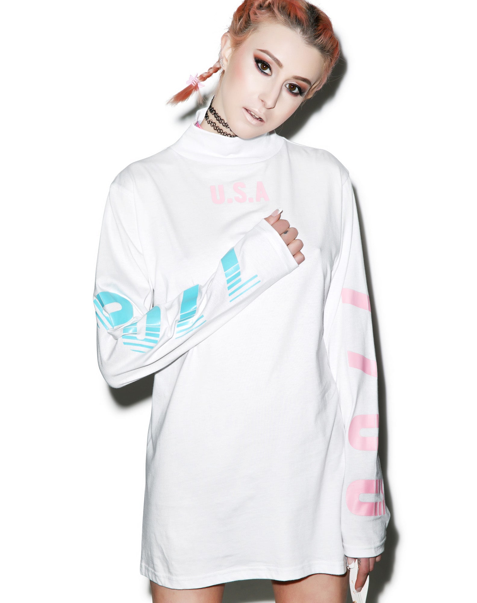 7700 Highneck Long Sleeve Tee