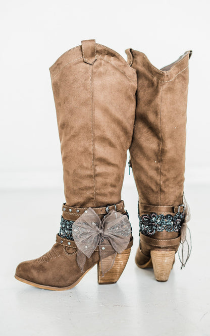 Lush Boot in Taupe
