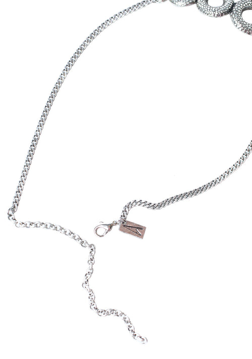 A Dark Lure Snake Choker